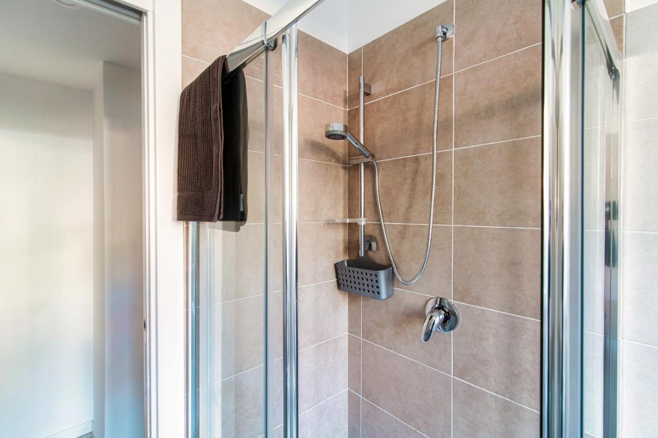S.M. Downtown Cernobbio Apartment Экстерьер фото